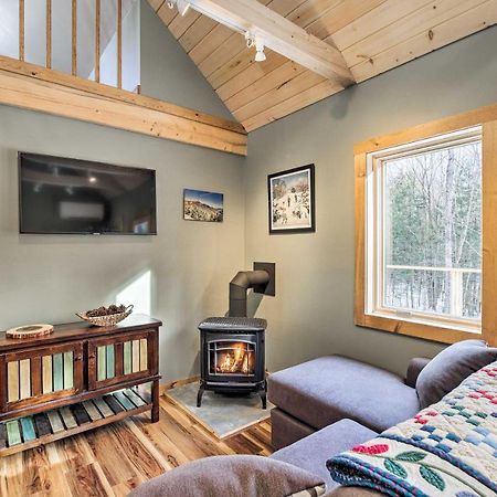 Morristown Newly Built Cabin With Hot Tub - 16 Mi To Stowe Mtn! 빌라 외부 사진