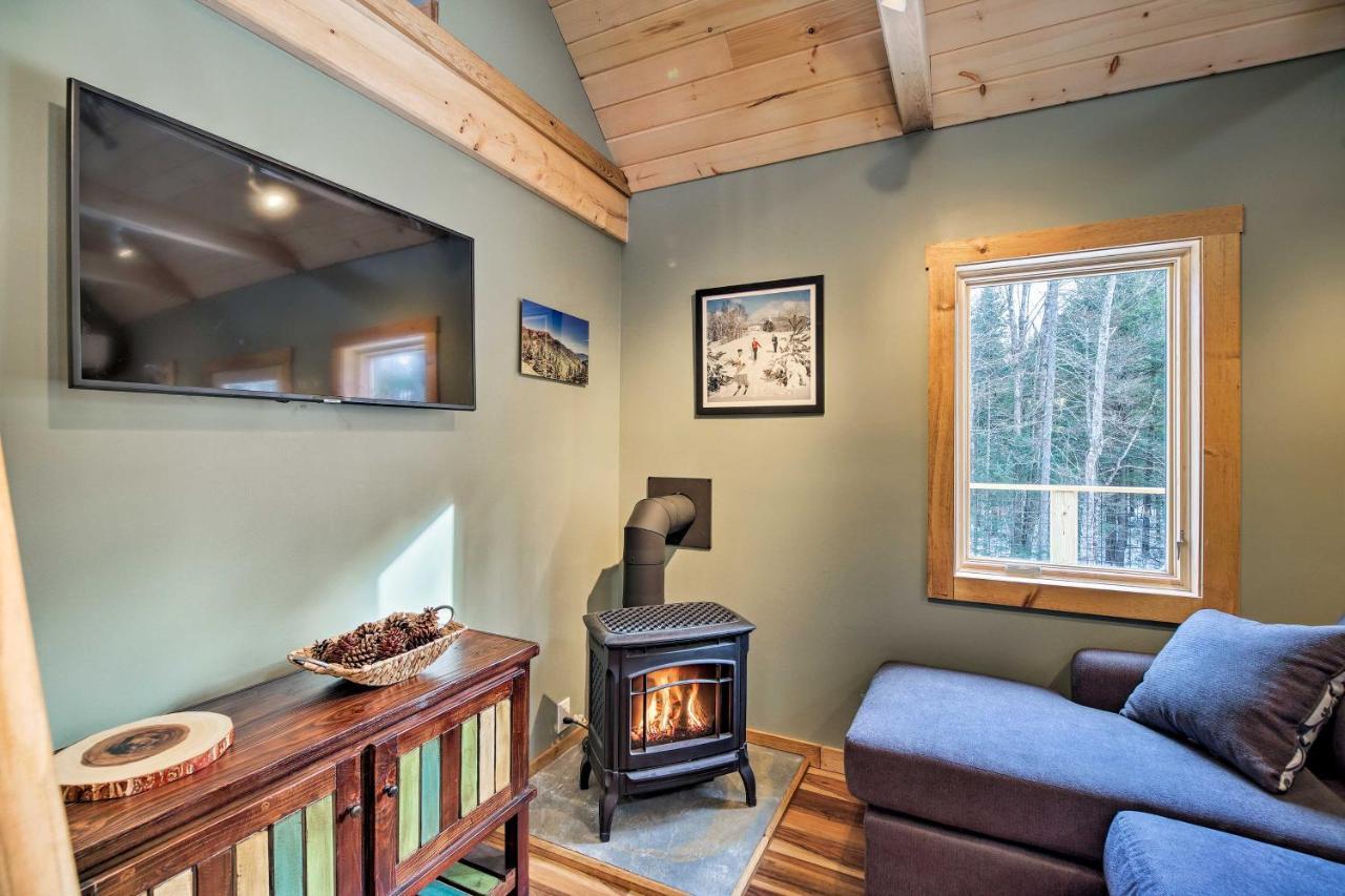 Morristown Newly Built Cabin With Hot Tub - 16 Mi To Stowe Mtn! 빌라 외부 사진